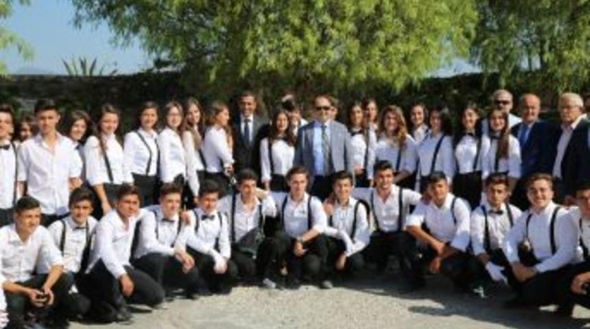 12. Sınıf &Ouml;ğrencileri Anıtkabir&rsquo;e Gidiyor