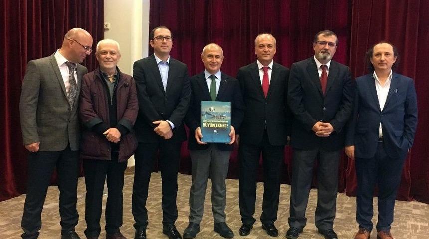 B&uuml;y&uuml;k&ccedil;ekmece&rsquo;nin Tarihine Işık Tutacak Kitap Tanıtıldı