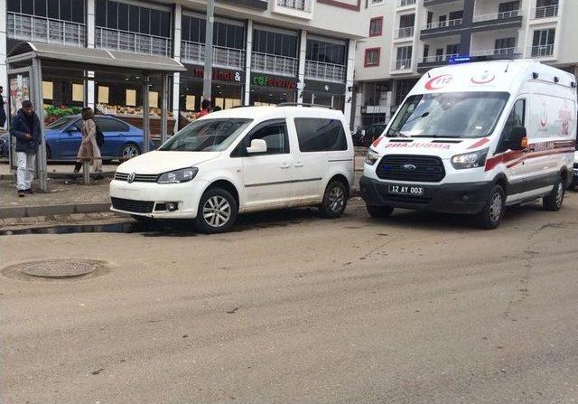 Bingöl’de Trafik Kazası:2 Yaralı