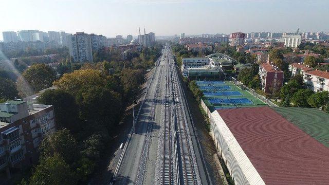 İstanbul’da Banliyö Hattının İlk Rayları Havadan Görüntülendi