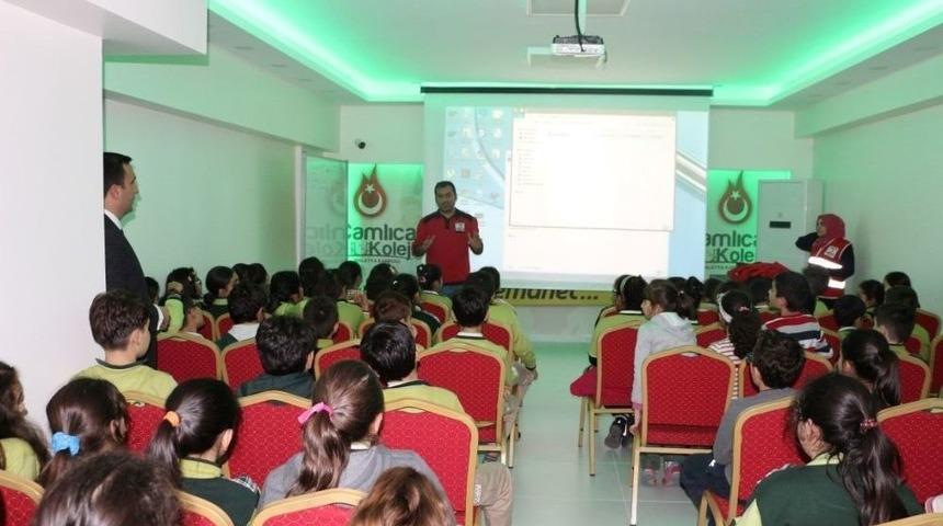 &Ccedil;amlıca Okullarında Kızılay Haftası Kutlandı