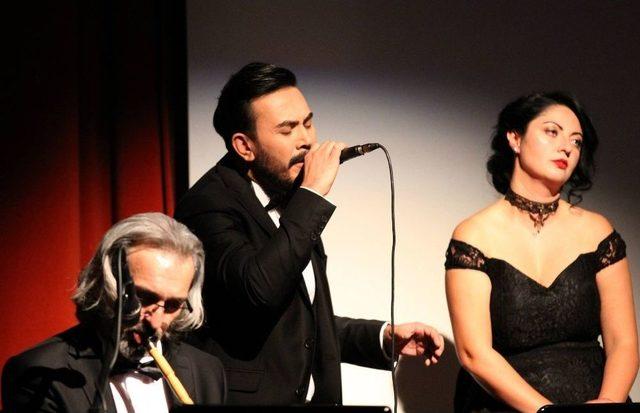 "mısralarda Es" Konserine Yoğun İlgi 1