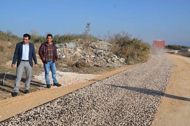 Sathi Kaplama Emisyon Tesisi İle Asfaltlama Çalışmaları Sürüyor