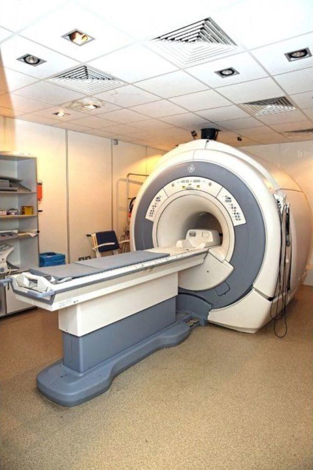 Özel Adatıp Hastanesi’nde ‘dünya Radyoloji’ Günü Kutlandı