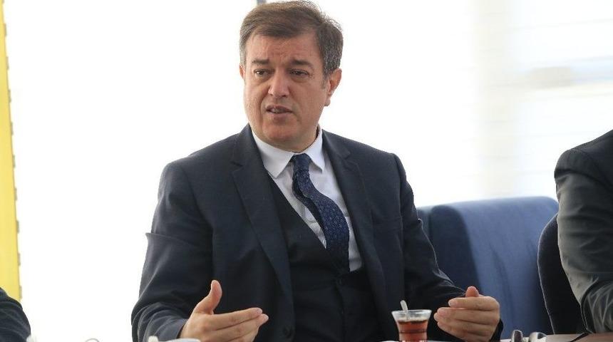 Rekt&ouml;r Ayrancı: "asıl İşimiz &Ouml;ğrencilerin Bilim Hayatını Geliştirmek Ve Yeni Fikirleri A&ccedil;ığa &Ccedil;ıkarmak&rsquo;&rsquo;