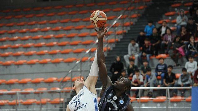 Fıba Europe Cup: İstanbul Bbsk: 92 - U-bt Cluj Napoca: 82