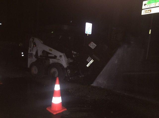 İstanbul&rsquo;da Nato Boru Hattı Delindi 2