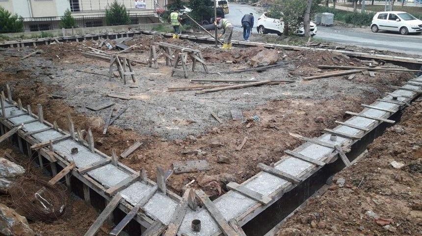 &Uuml;mraniye Belediyesi&rsquo;nden &Ccedil;ocuklara Mini Futbol Sahası