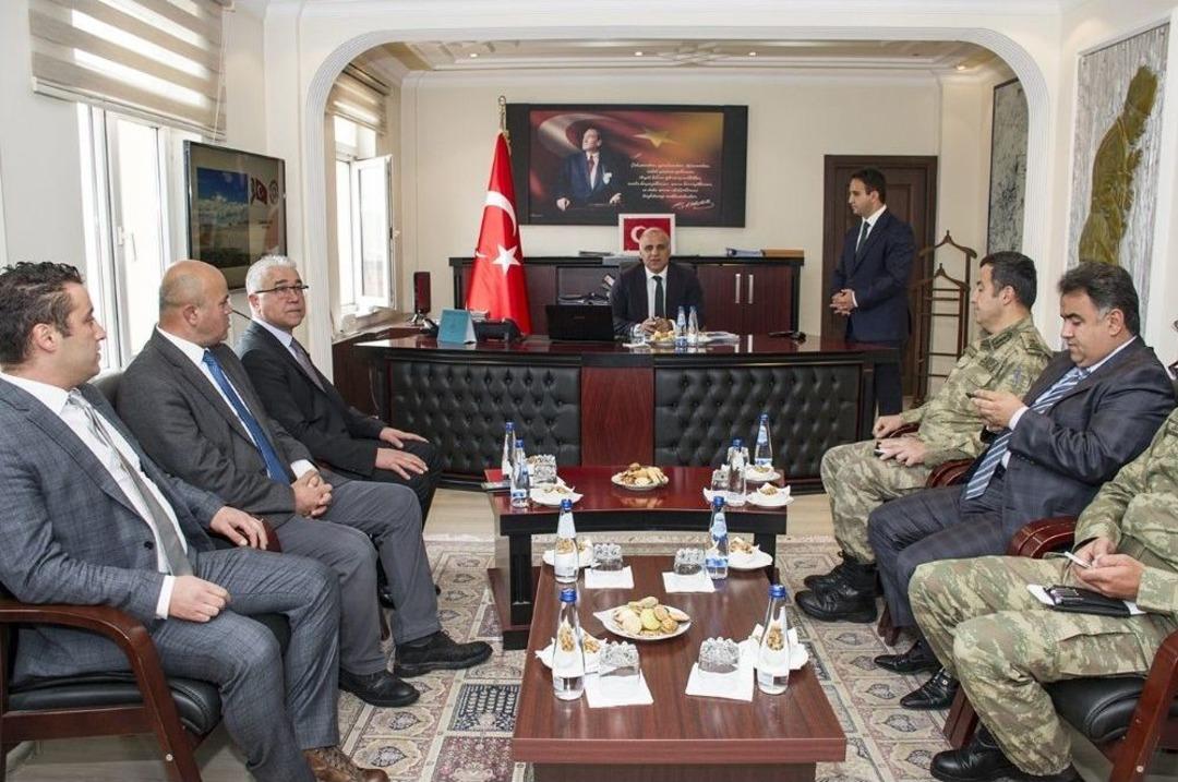 &Ccedil;aldıran-doğubayazıt Karayolu Yeniden A&ccedil;ılıyor