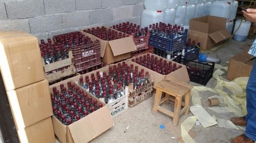 Adana&rsquo;da Sahte İ&ccedil;ki Operasyonu