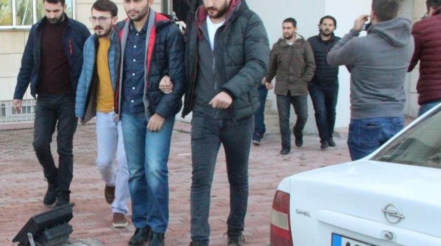 Konya&rsquo;da 28 Asker Fet&ouml;&rsquo;den Tutuklandı