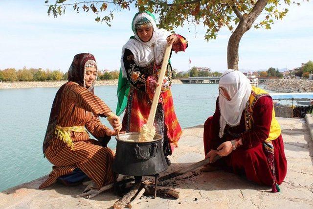 Beyşehir’deki Tarhana Geleneği, Festivalle Dünyaya Tanıtılacak