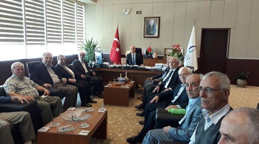 Rekt&ouml;r &Ccedil;elebi Burhaniyeli Konuklarını Ağırladı