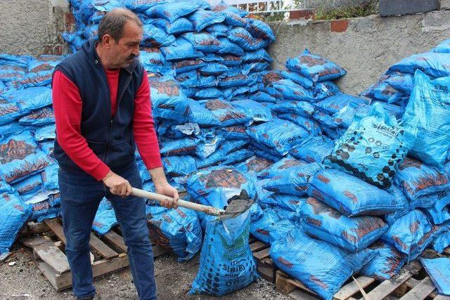 (özel Haber) Eskişehir’de Vatandaşlar Günü Kurtaracak Kadar Kömür Alıyor