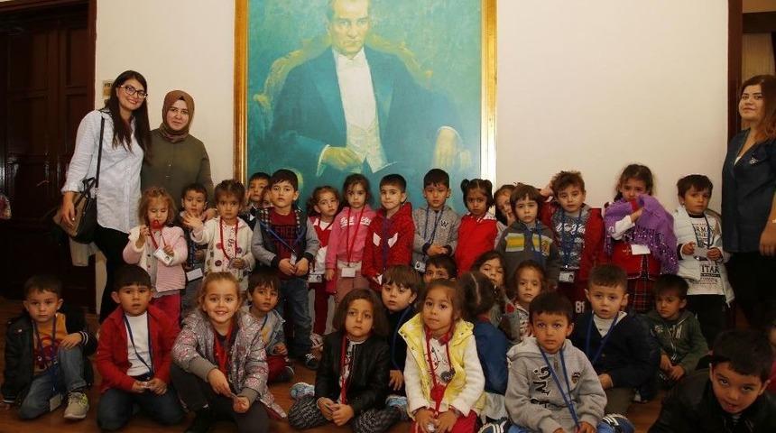 Ekolojik Kreş &Ouml;ğrencileri Atat&uuml;rk Evi&rsquo;nde