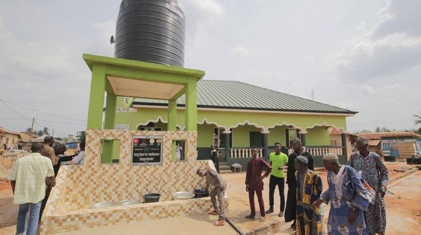 T&uuml;rkiye Diyanet Vakfı Su Kuyuları Kurak Coğrafyalara Umut Oldu