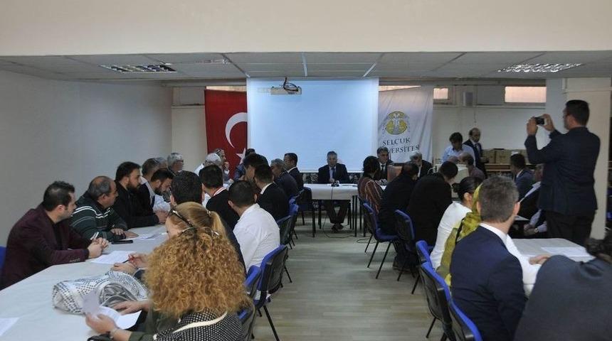 Sel&ccedil;uk &Uuml;niversitesi Teknik Bilimler Myo Akademik Kurul Toplantısı Yapıldı