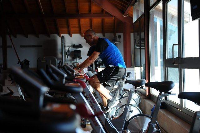 Bursaspor Kondisyon Salonunda Çalıştı 1