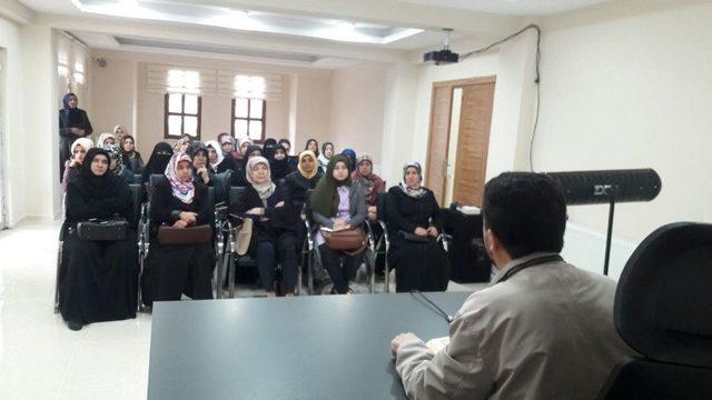 Muş’ta Kadınlara Tefsir Dersi 1