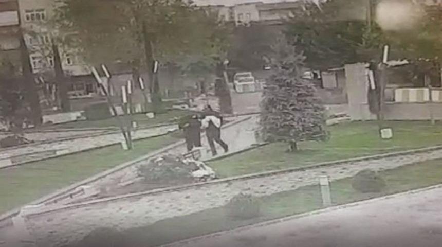 Batman&rsquo;da Otoparka Terk Edilen Bebeğin Ailesi Aranıyor