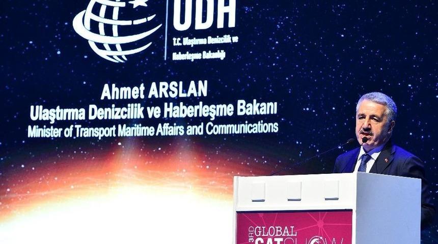 T&uuml;rksat 5a Ve 5b Uyduları İ&ccedil;in Airbus İle S&ouml;zleşme İmzalandı