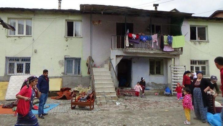 İzne Gelen Asker, Ailesini Yangından Kurtardı G3