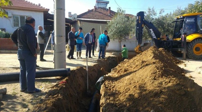 Sarıg&ouml;l&rsquo;e Yeni Yağmur Suyu Hattı Kazandırılıyor