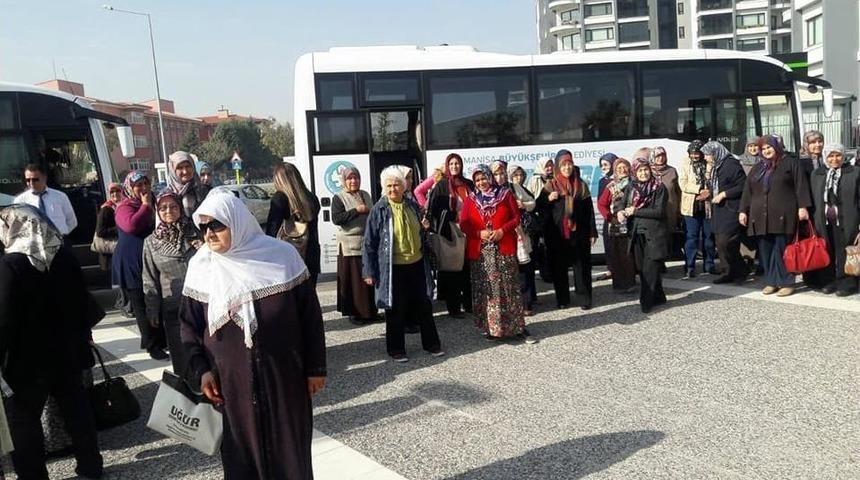Ahmetlili Kadınlar Manisa’yı Gezdi