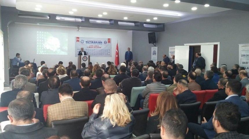 Eğitim Bir-sen Genişletilmiş Divan Toplantısında Sınav Sistemi Değerlendirildi