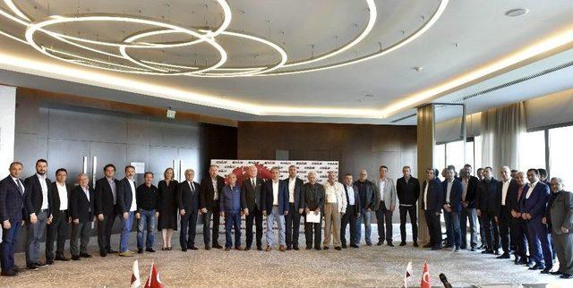 &Uuml;mit Uysal: &ldquo;bir Kararla Milletin 40 Milyonunu &Ouml;ld&uuml;rd&uuml;ler&rdquo; 2