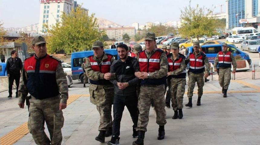 Sosyal Medyada Fet&ouml; Propagandası Yapan 6 Ş&uuml;pheli Adliyeye Sevk Edildi