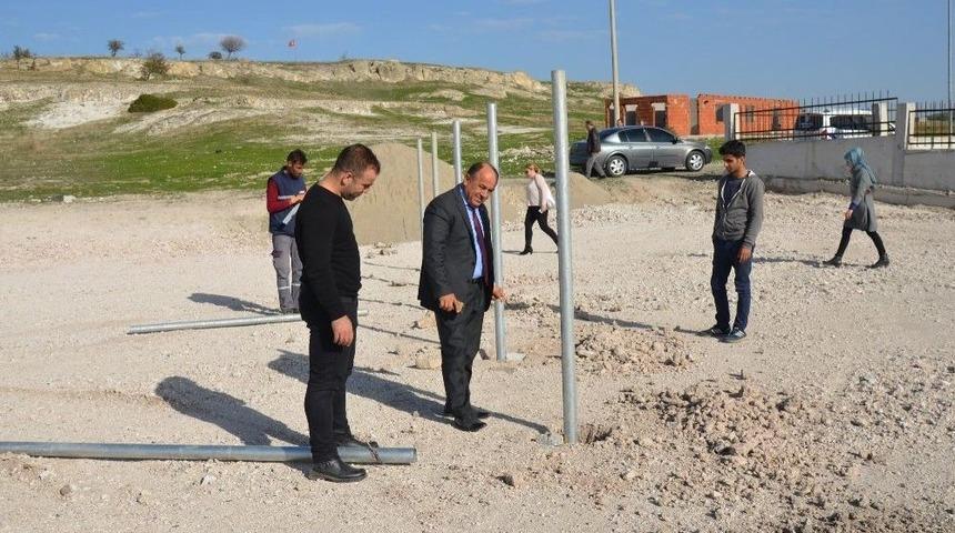 Yunusemre Yeni Spor Sahaları Kazanıyor