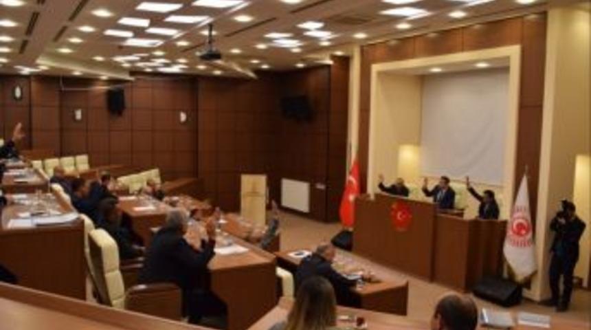 İl Genel Meclisi Kasım Ayı B&uuml;t&ccedil;esi İ&ccedil;in Toplandı