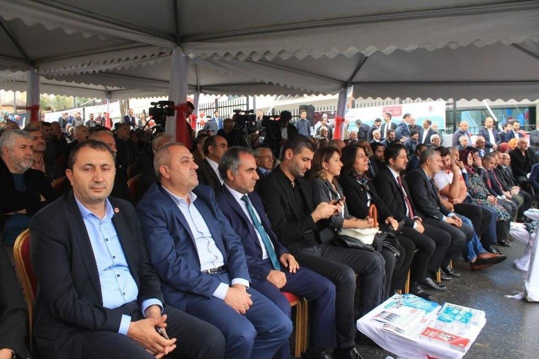 Milli G&uuml;reş&ccedil;i Rıza Kayaalp, &Ouml;ğrencilere G&uuml;reş Taktikleri Verdi