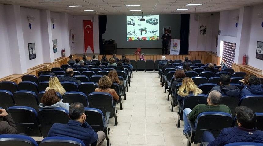 &Ouml;ğretmenlere Atık Pil Eğitimi