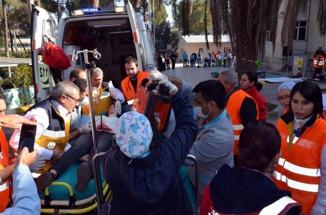 Manisa&rsquo;da 7.2 Şiddetinde Deprem Tatbikatı