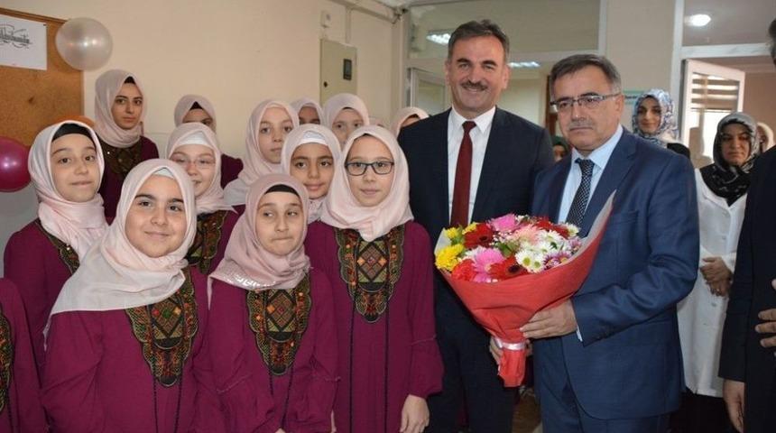 Amine Hatun Yatılı Kız Kur&rsquo;an Kursu Dualarla A&ccedil;ıldı