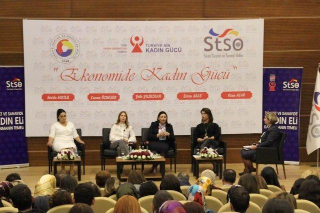 Sivas’ta ’ekonomide Kadın Gücü’ Paneli