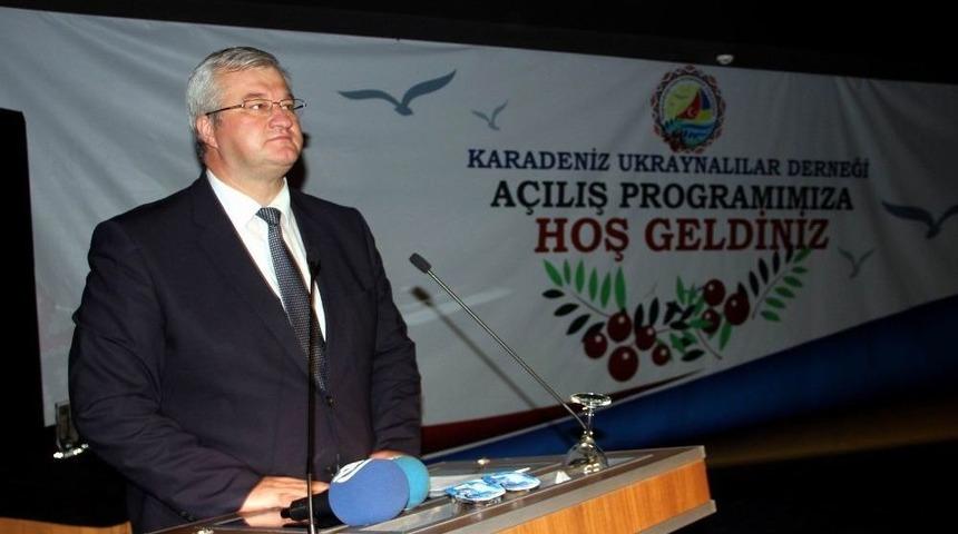 Ukrayna B&uuml;y&uuml;kel&ccedil;isi Sybina Mevlana&rsquo;yı &Ouml;rnek Aldı