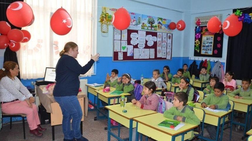 Kuşadası&rsquo;nda Okullara Geri D&ouml;n&uuml;ş&uuml;n Eğitiminde Yeni D&ouml;nem Başladı
