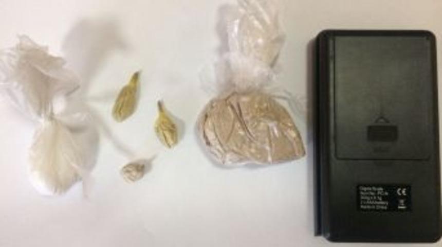 Afganistanlı Uyuşturucu Tacirine Operasyon