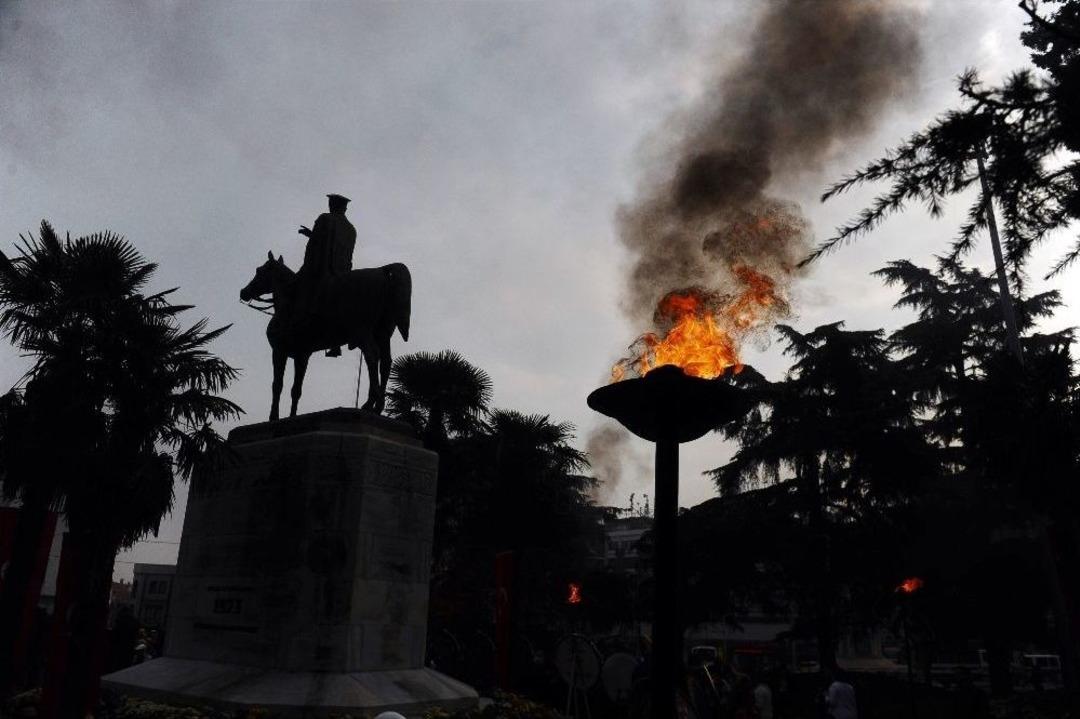 Saat 09.05&rsquo;te Bursa&rsquo;da Hayat Durdu