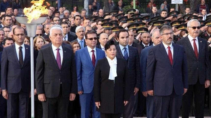 B&uuml;y&uuml;k &Ouml;nder Vefatının 79&rsquo;uncu Yılında Anıldı