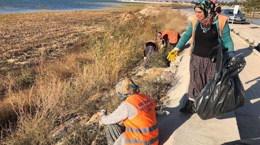 Beyşehir&rsquo;de Sahil Şeridi Temizliği