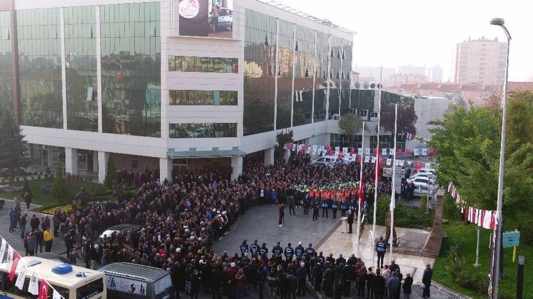 Yenimahalle Ata&rsquo;yı Sevgi Ve &Ouml;zlemle Andı