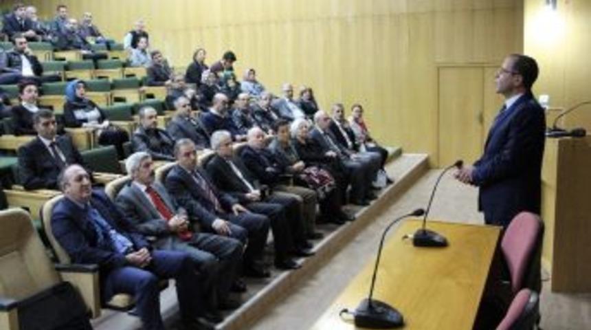 Elazığ&rsquo;da "atat&uuml;r&rsquo;&uuml; Anlamak" Konferansı