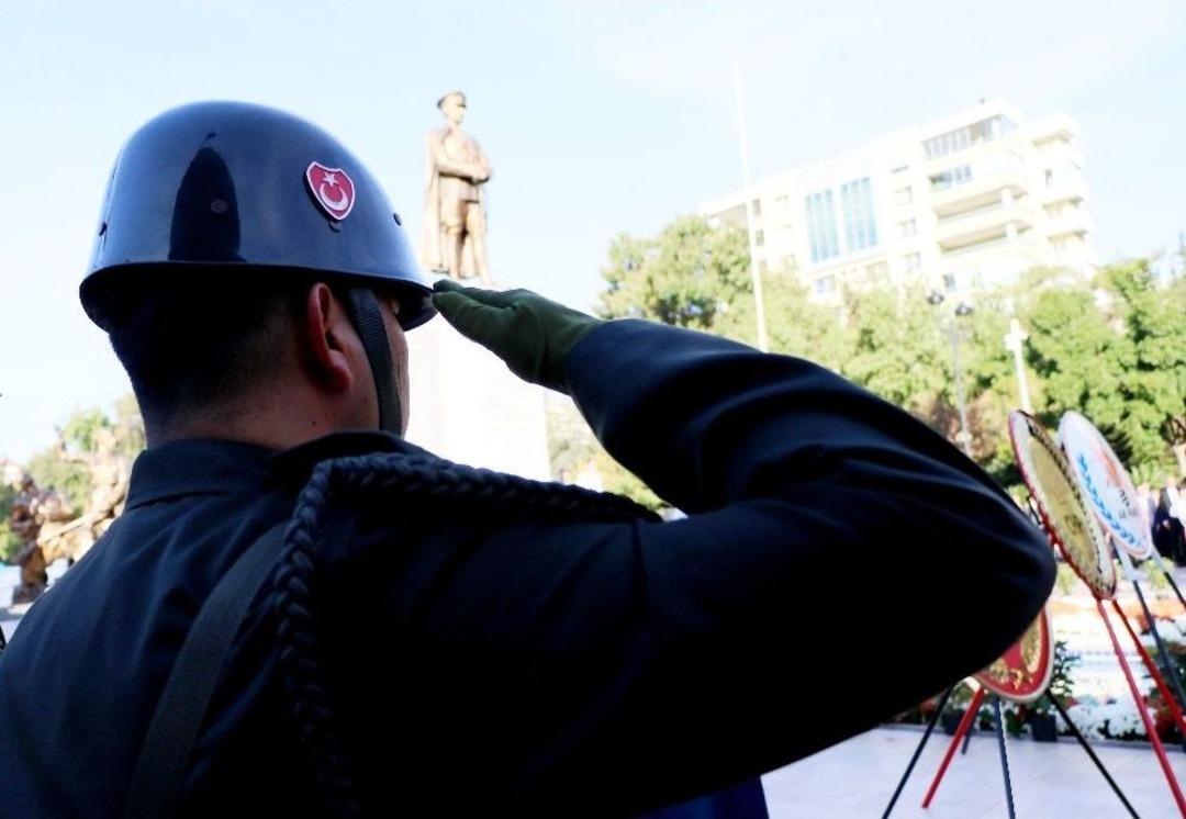 Ulu &Ouml;nder Atat&uuml;rk Adana&rsquo;da Anıldı