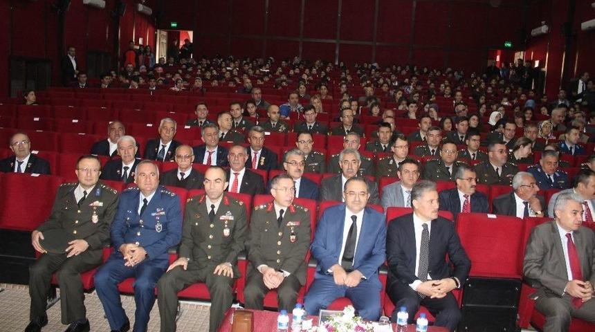 Atat&uuml;rk &Ouml;l&uuml;m&uuml;n&uuml;n 79.yıl D&ouml;n&uuml;m&uuml;nde Anıldı