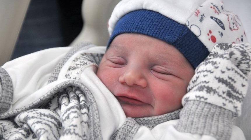 9&rsquo;u 5 Ge&ccedil;e Doğdu, Ailesi &lsquo;ata&rsquo; Adını Verdi