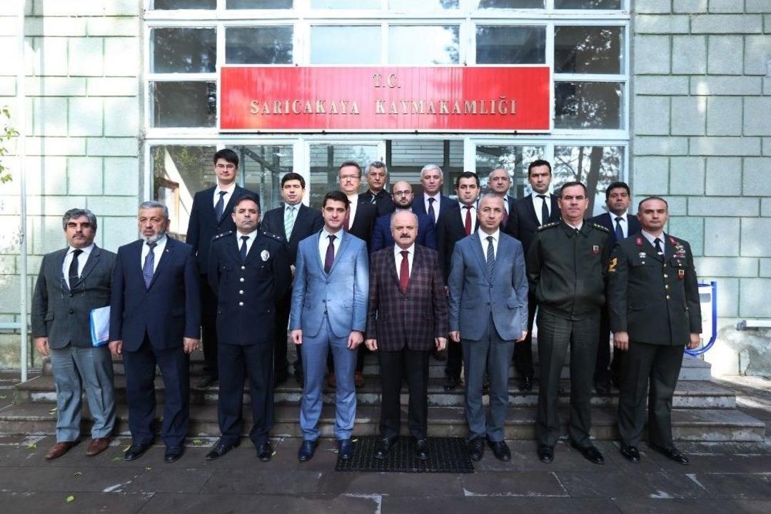 Vali &Ccedil;akacak, Sarıcakaya Ve Mihalgazi İl&ccedil;elerini Ziyaret Etti